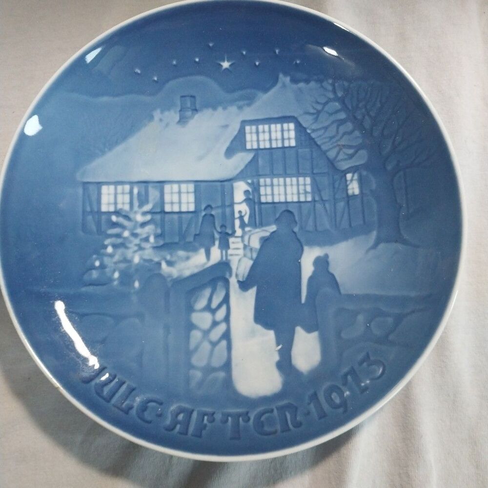 1973 Royal Copenhagen B & G COUNTRY CHRISTMAS Collector Plate Made in Denmark 7"
